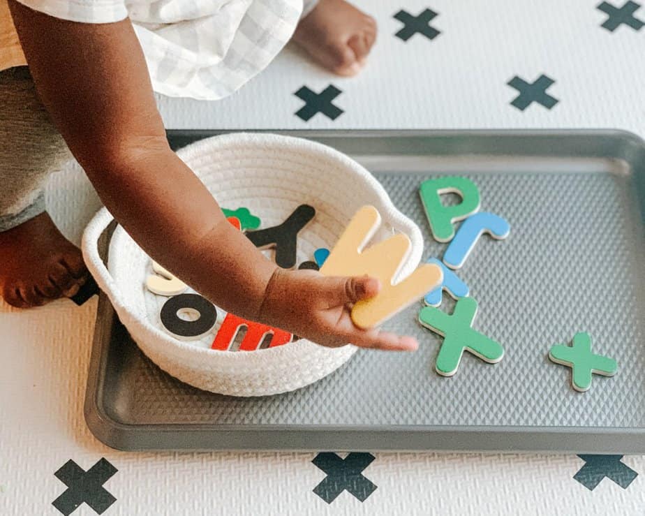 simple alphabet activity for toddlers 