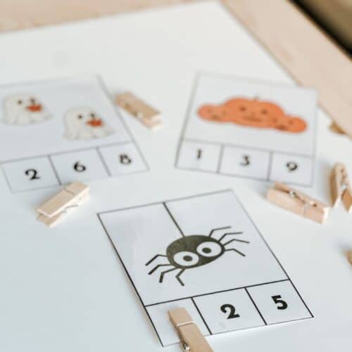 Halloween Clothespin Counting Activity