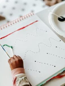 q-tip tracing activity for preschoolers