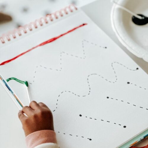 q-tip tracing activity for preschoolers