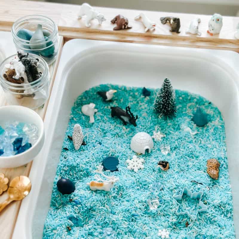 fun winter sensory bin for toddlers