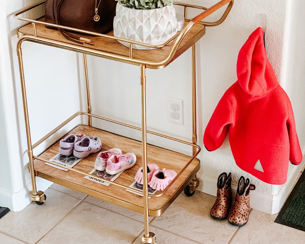 how to set up montessori entryway