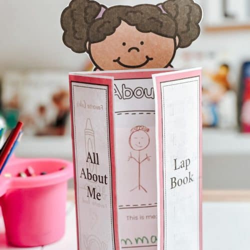 FREE All about me lap book for kids